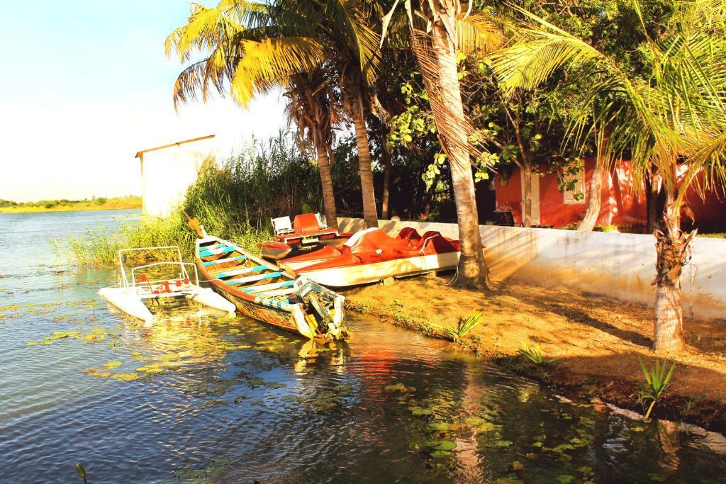 Lampsar Lodge Ndiongo Bagian luar foto