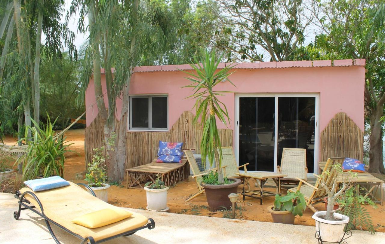 Lampsar Lodge Ndiongo Ruang foto